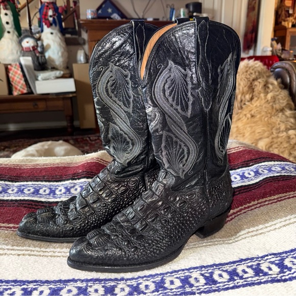 El General Other - El General Black Embossed Cowboy Boots